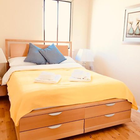 Double Room In The Heart Of Kingston Upon Thames In London Екстериор снимка